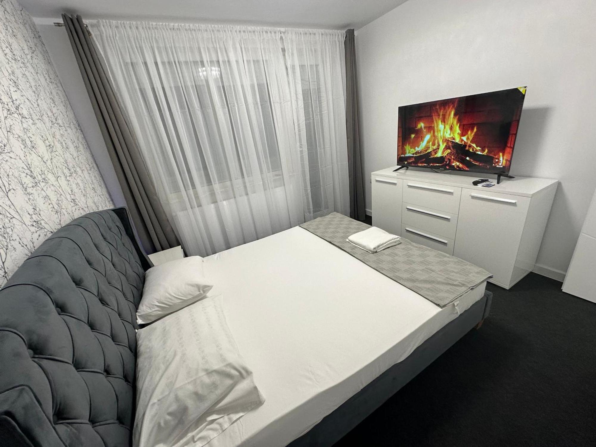 Apartament Ultra Central 3 Apartman Vajdahunyad Kültér fotó